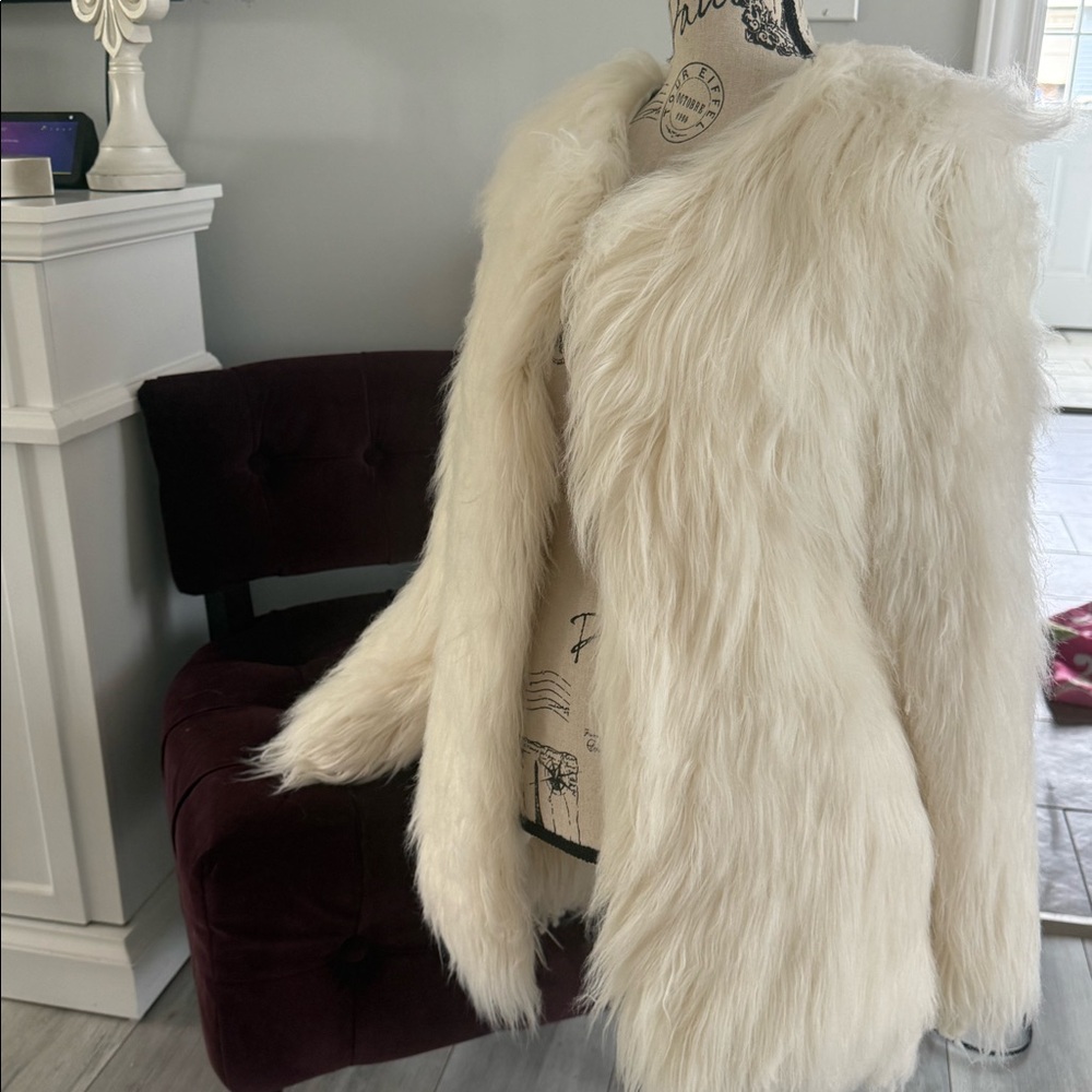 HipVintage Chic natural white Faux Fur Glam Jacket coat - Picture 4 of 5